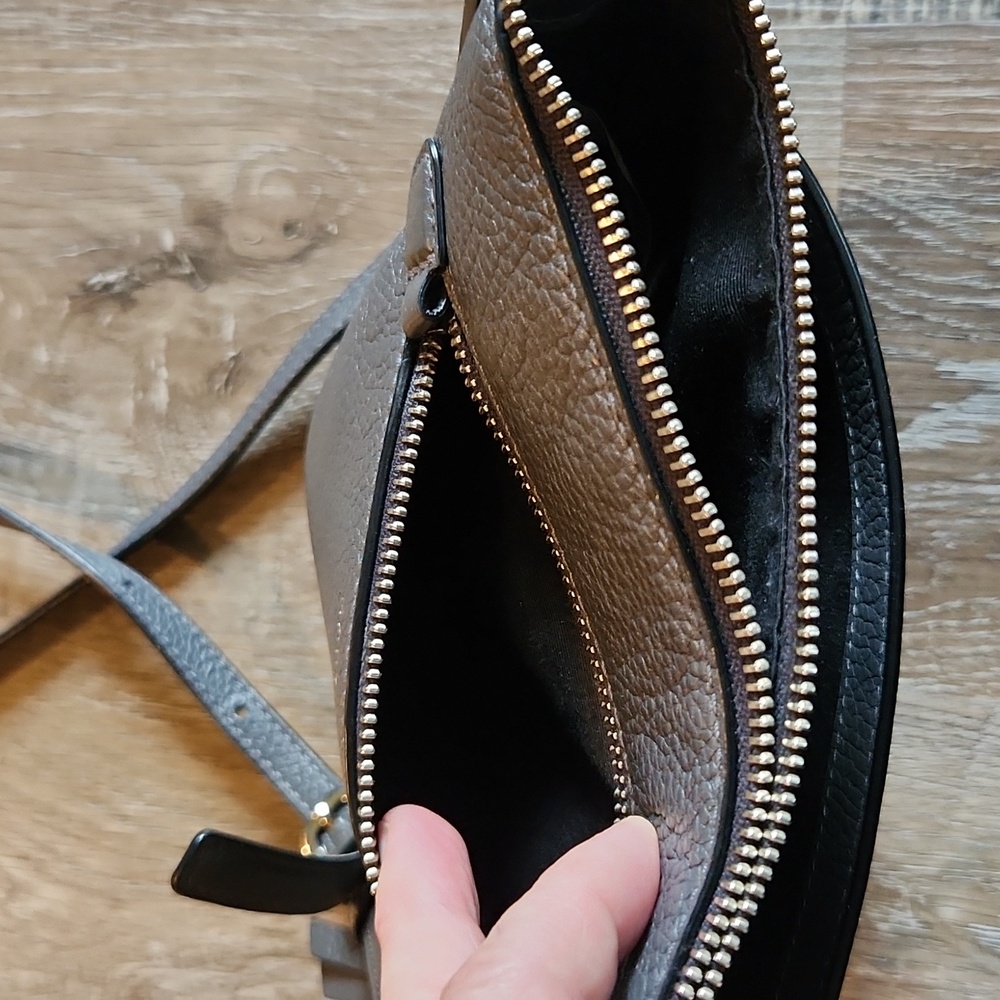 Marc Jacobs crossbody - Picture 6 of 11